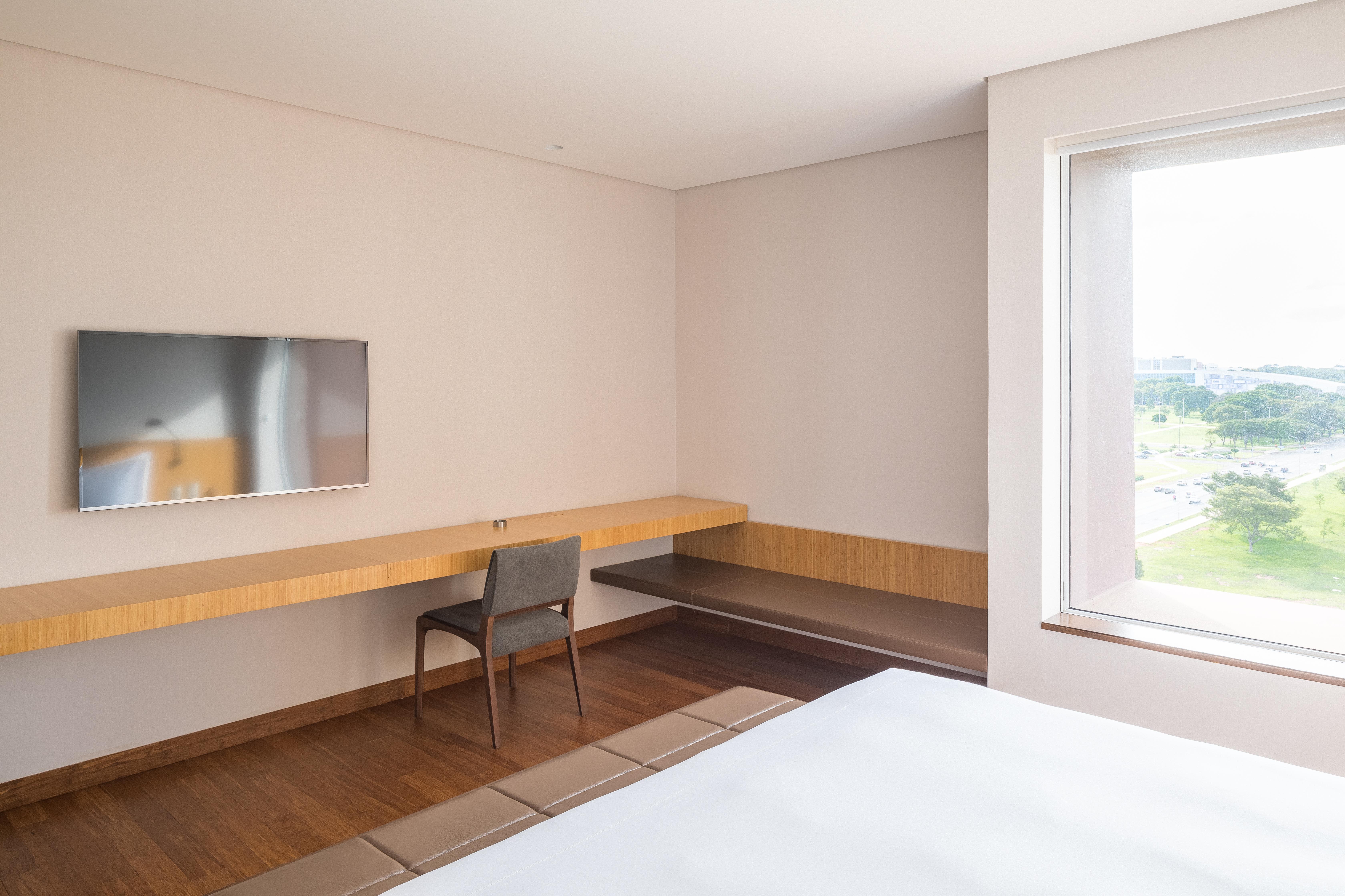 B Hotel Brasília Ngoại thất bức ảnh A typical room at the University of Freiburg